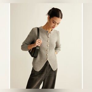 Commense Button Down Split Cardigan 🩶